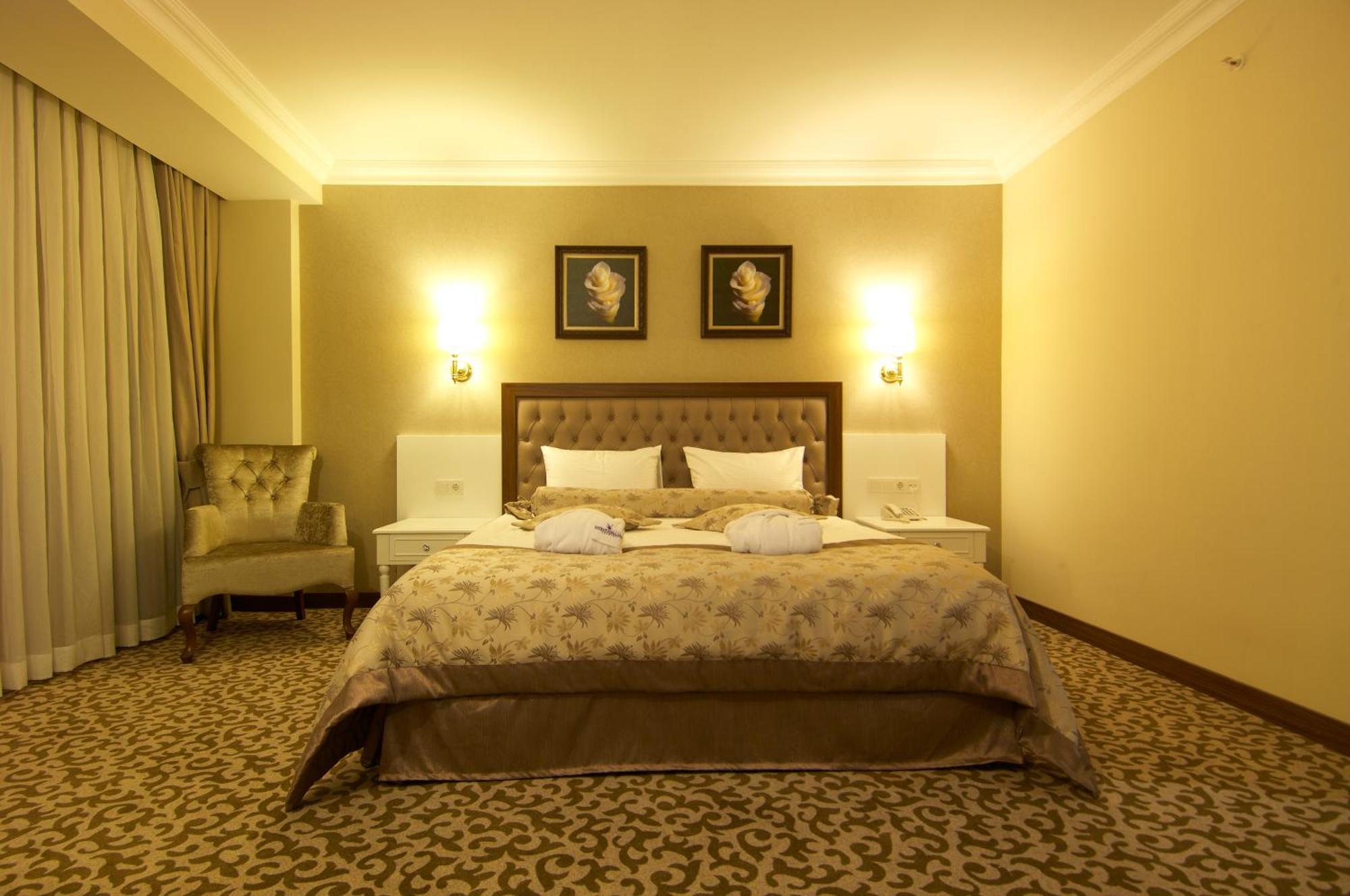 Safran Thermal Resort Sandıklı Eksteriør billede